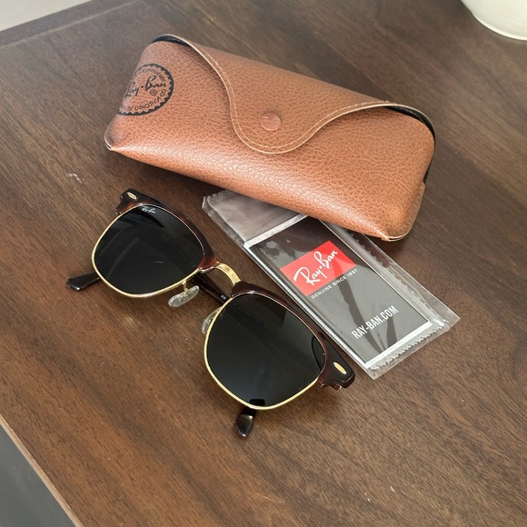 Ray Ban Clubmaster - Picture 4 of 4